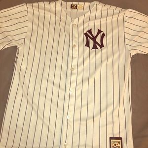 New York Yankees Baseball Jersey - Never Worn